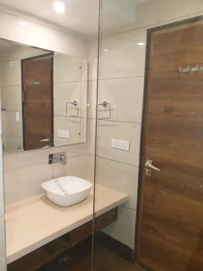 Hotel Green Orchid Udhampur Bagian luar foto